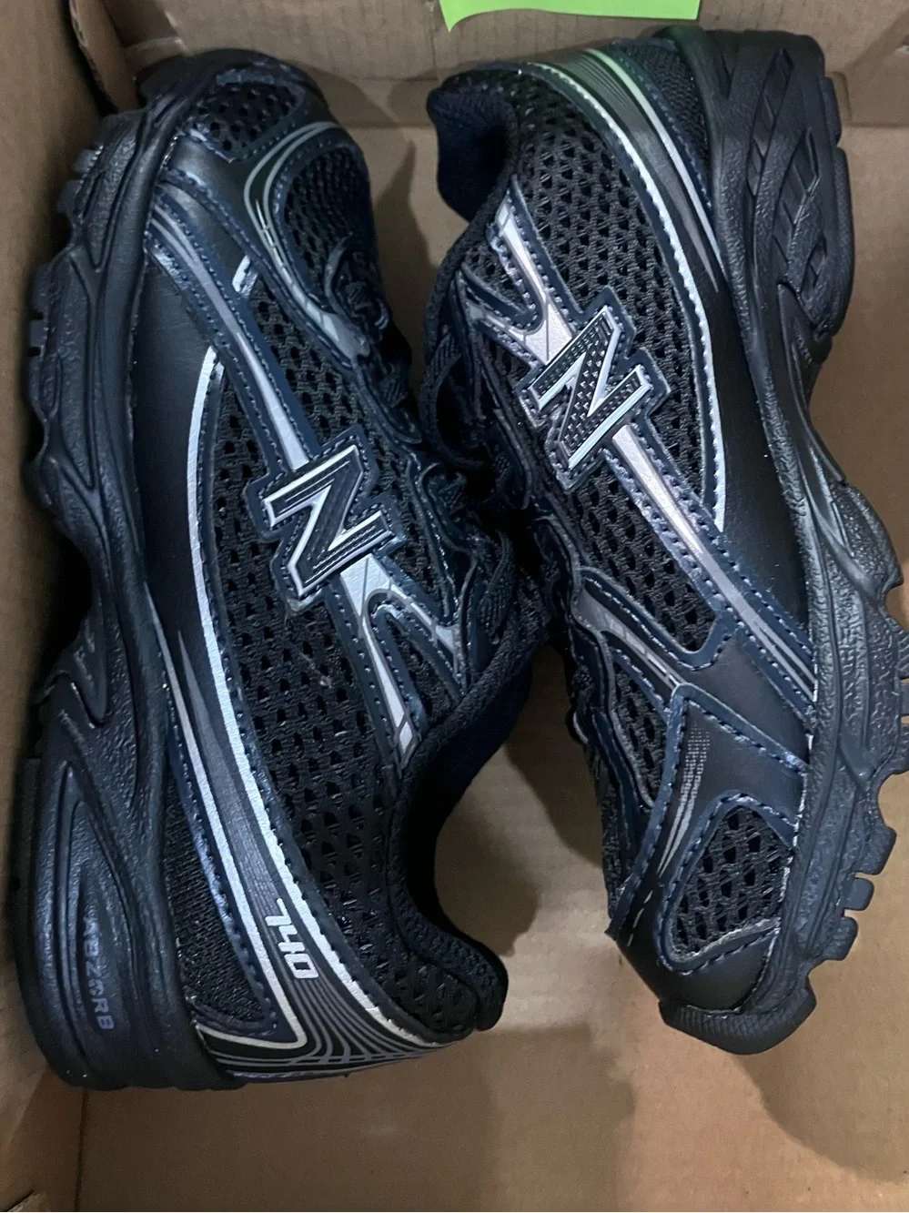 New Balance 740 Bungee Lace TD Black Silver Metallic Size 10C